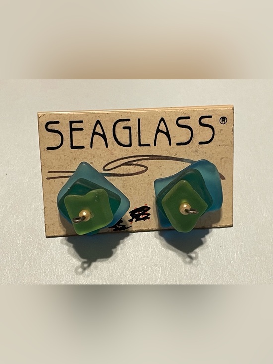 Sterling Jewelry - Sterling Silver Sea Glass Pierced Earrings #8236 💎 SALE